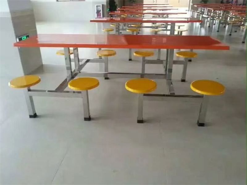 不鏽鋼（gāng）餐桌 (1)