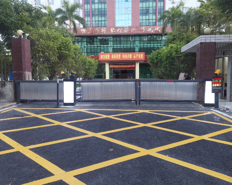 陽江市出入境（jìng）邊防檢查站